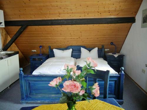 Hotel-gasthof-destille-eisenbahn