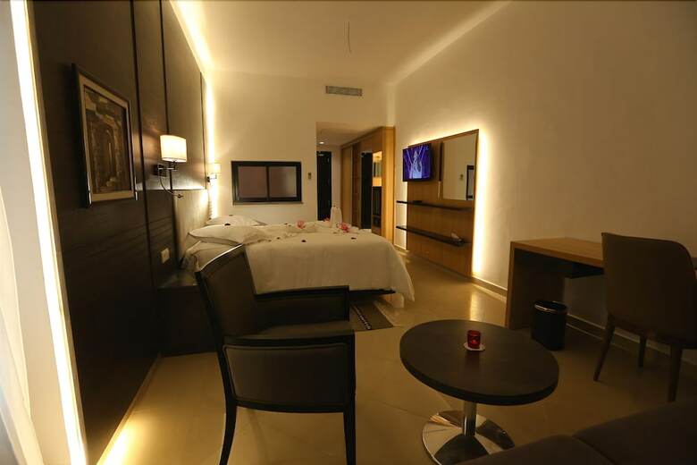 H�tel Ksar Dhiafa By Plaza Hotels & Resorts