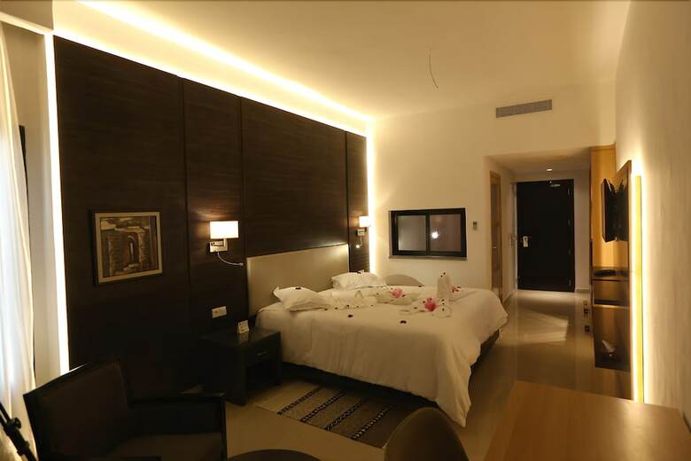H�tel Ksar Dhiafa By Plaza Hotels & Resorts