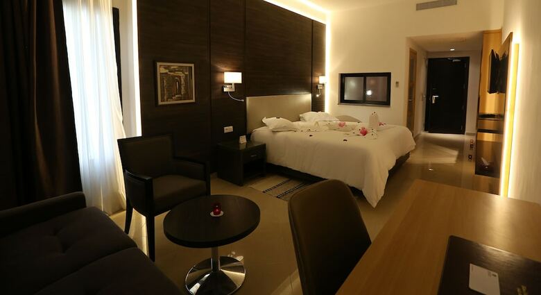 H�tel Ksar Dhiafa By Plaza Hotels & Resorts