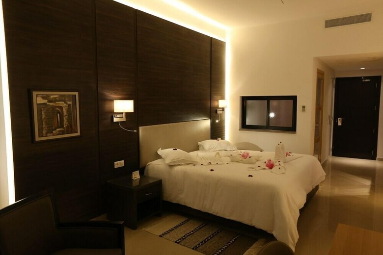H�tel Ksar Dhiafa By Plaza Hotels & Resorts