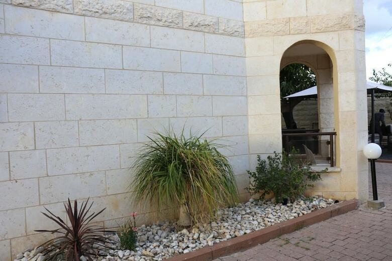 Acco Beach Hotel