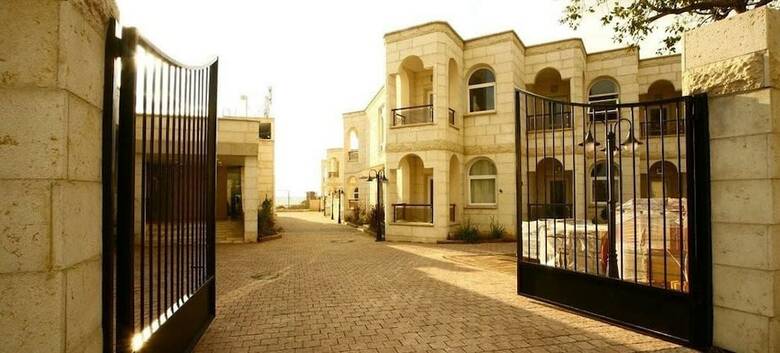 Acco Beach Hotel