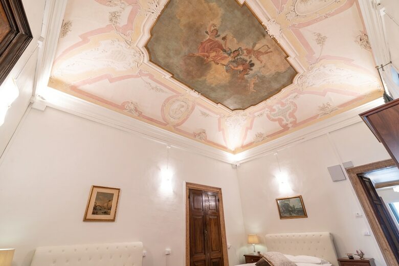 Riva Palace Apartments