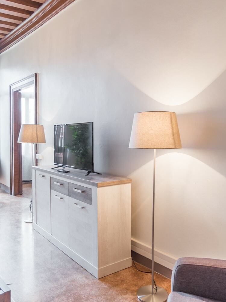 Riva Palace Apartments