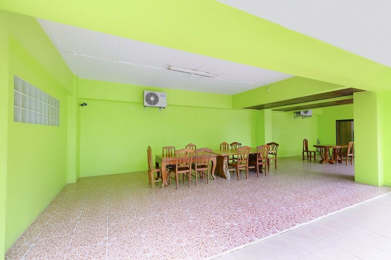 Hotel Oyo 639 Rak Samui Residence