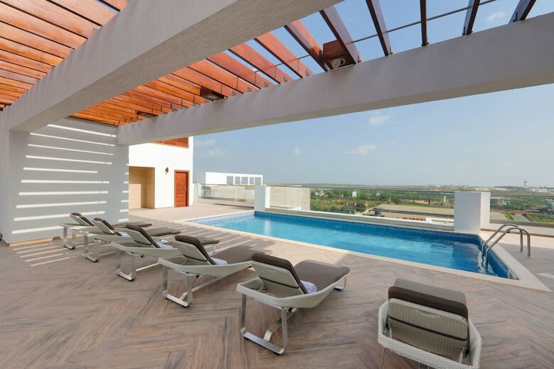 Clifton's Designer Studio Apartments