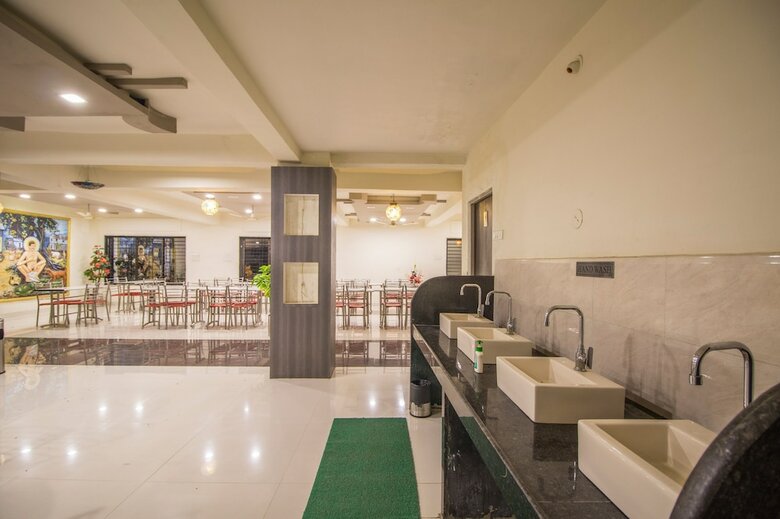 Hotel Yogiraj Palace