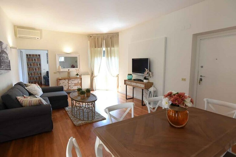 Apartamento Romantic Flat Near Metro Flaminio&popolo