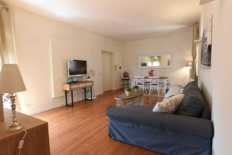 Apartamento Romantic Flat Near Metro Flaminio&popolo