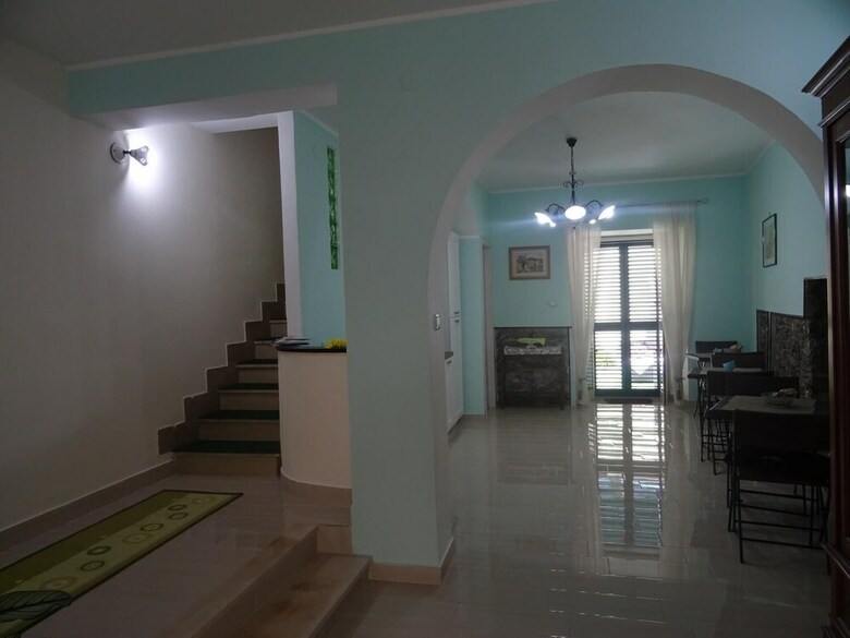 B&B Al�s
