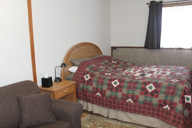 Bed & Breakfast Discovery Yukon Lodgings