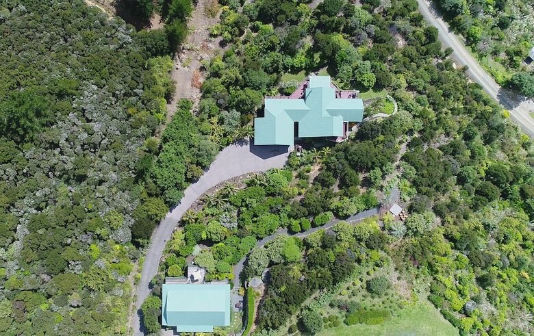 Posada Te Koha Lodge - Adults Only