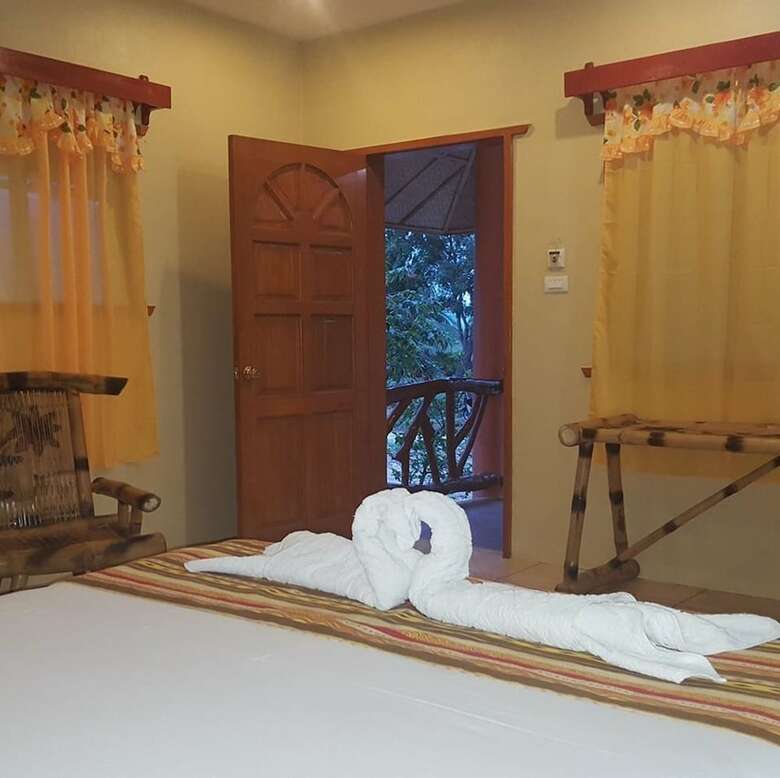 Hotel Islandia Beach Resort