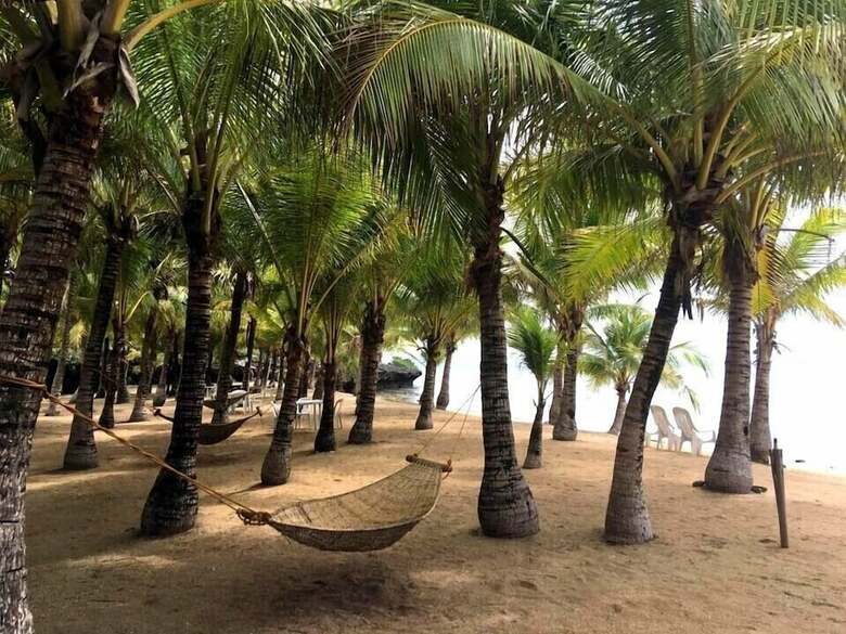 Hotel Islandia Beach Resort