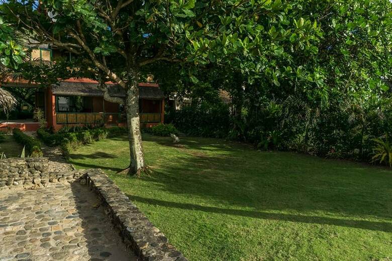 Oceanview Guest House By Hangout Beach & Resort