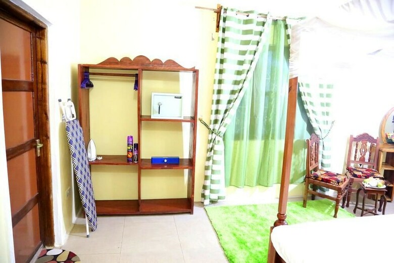 Bed & Breakfast Green's Guest House