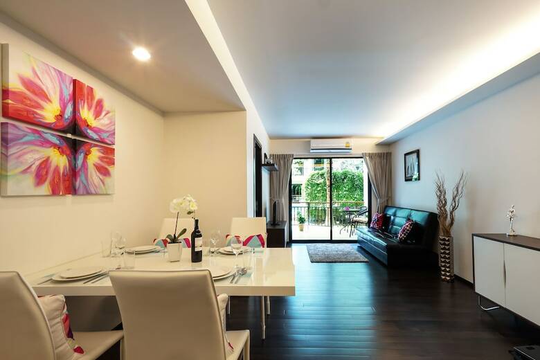 Apartamentos The Title C107