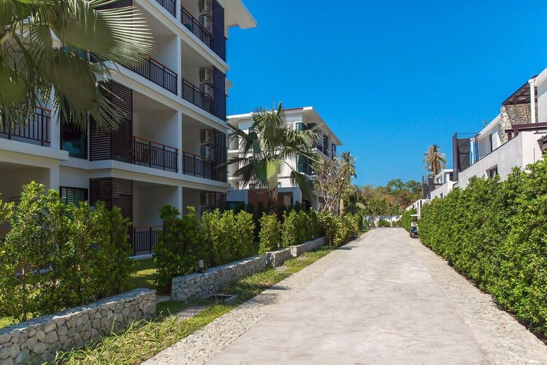 Apartamentos The Title A306
