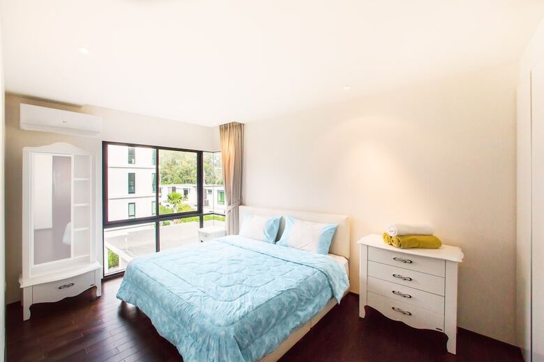 Apartamentos The Title A306