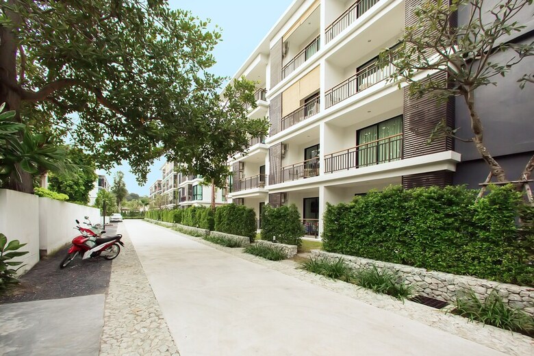 Apartamentos The Title A306