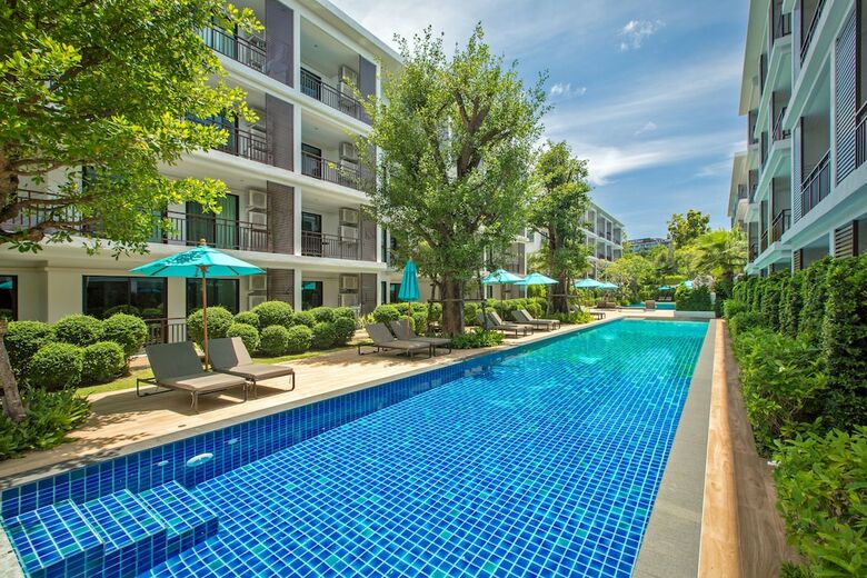 Apartamentos The Title B109