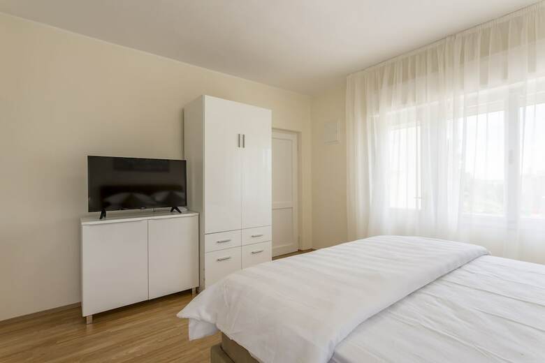 Mise Luxury Apartments