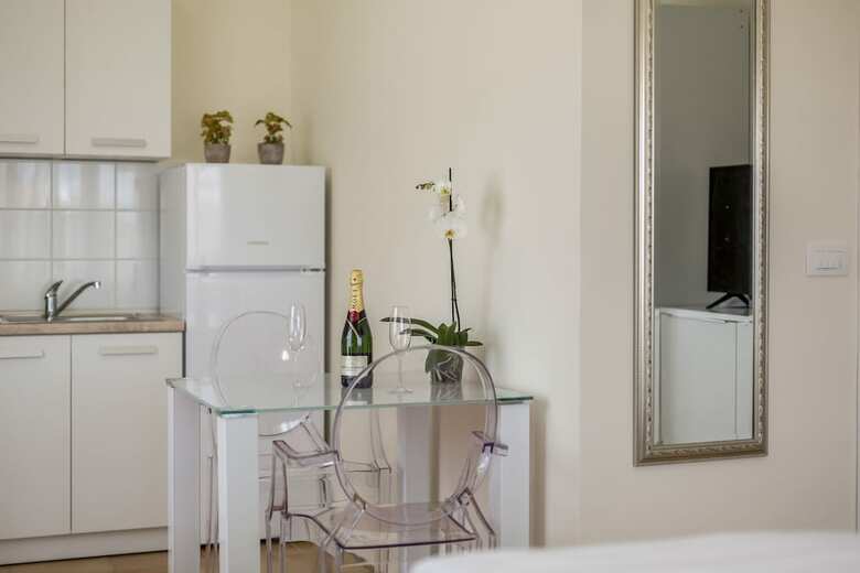 Mise Luxury Apartments