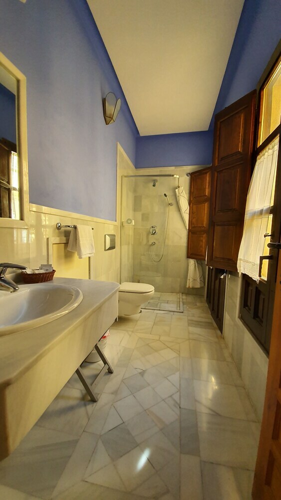 Vista Alhambra Apartamentos