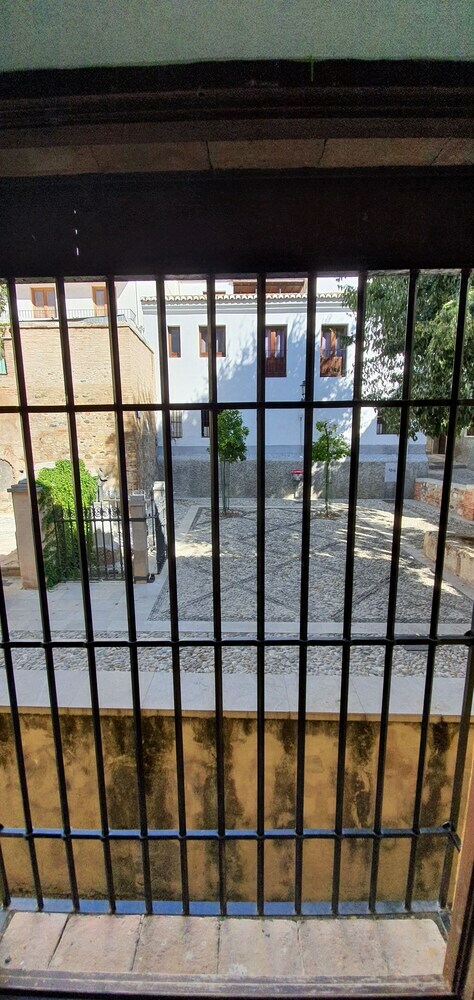 Vista Alhambra Apartamentos