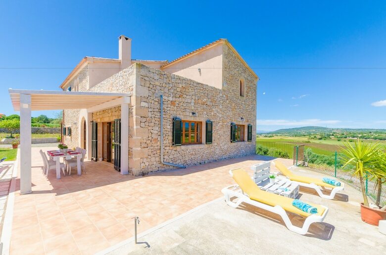 Villa Angigal