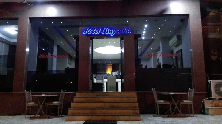 Hotel Bayrakli Otel