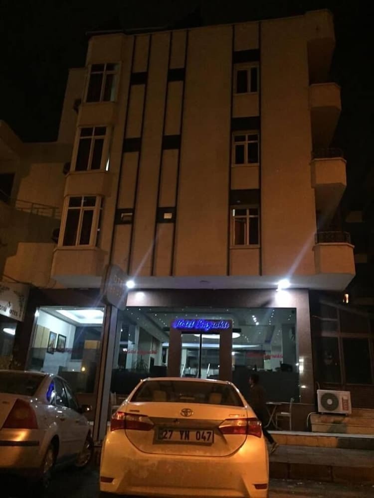 Hotel Bayrakli Otel