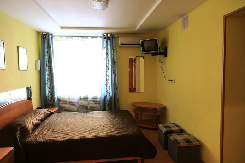 Flowers Hotel