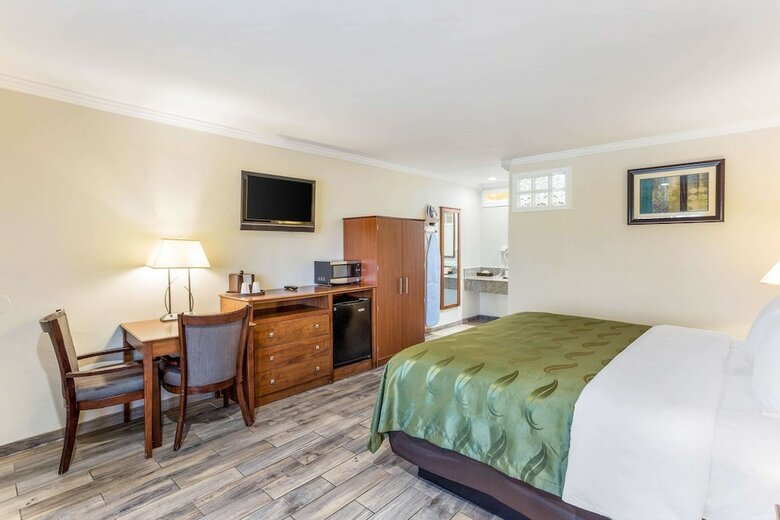 Hotel Quality Inn Escondido Downtown