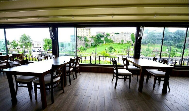 Hotel Zagnospasa Konaklari