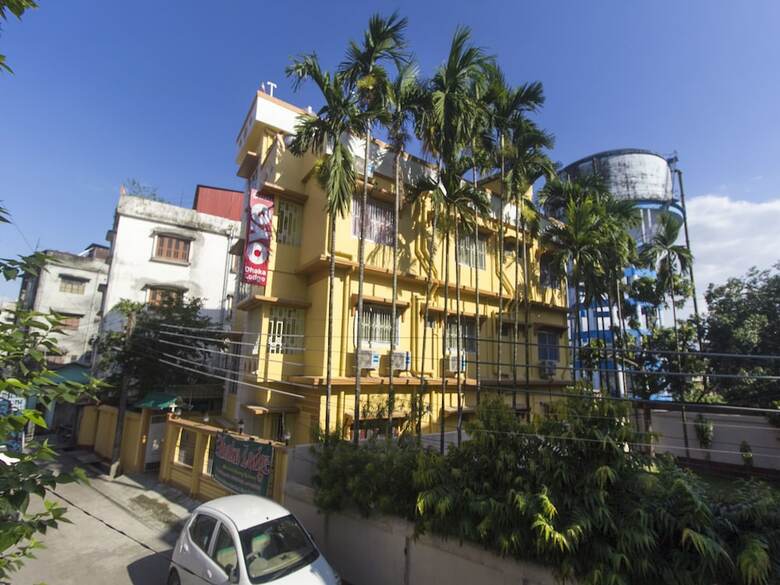 Hotel Oyo 13454 Dhaka Lodge