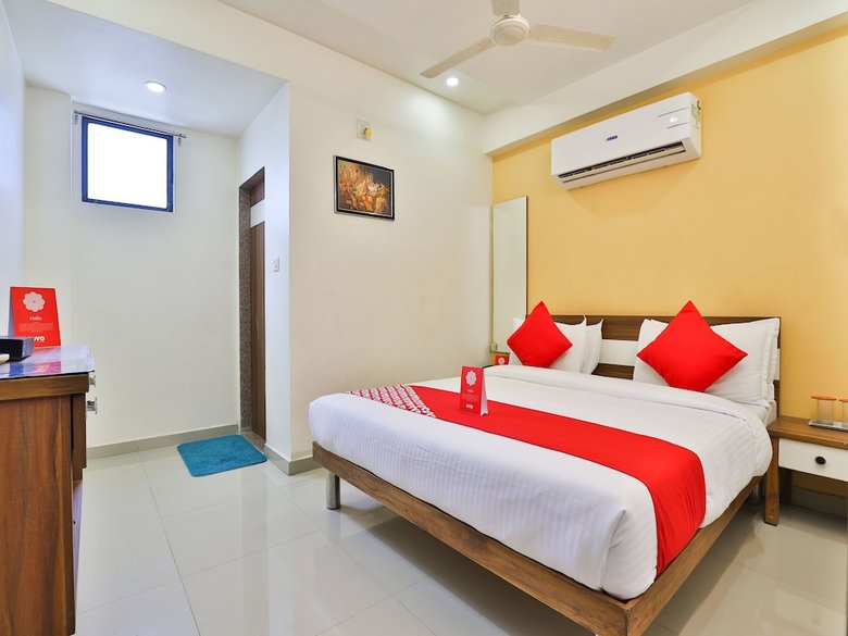 Hotel Oyo 15417 Red Rose