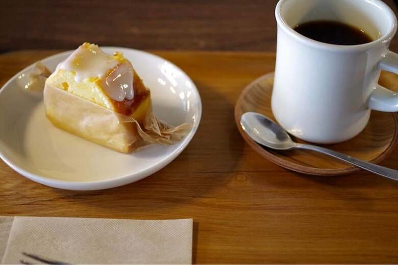 Hostal Kinco. Hostel + Cafe