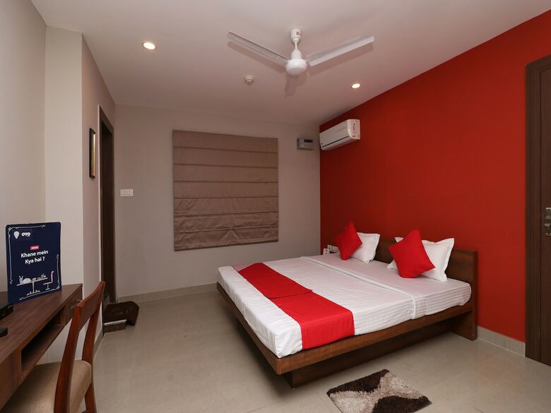 Hotel Oyo 13167 Nirvana Lodge