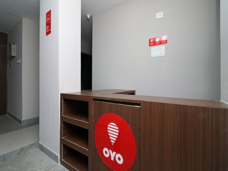 Hotel Oyo 13167 Nirvana Lodge