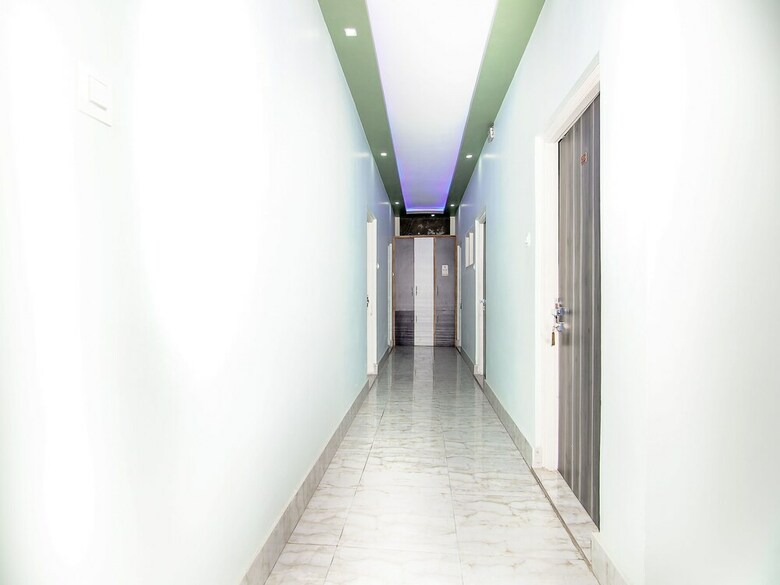 Hotel Oyo 6252 Deepak Palace