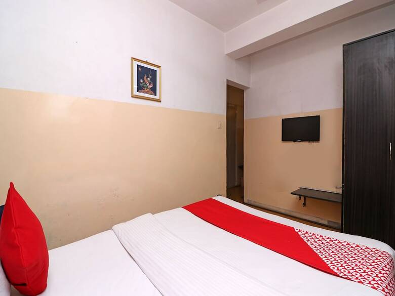 Hotel Oyo 4219 Ratnakar Residency