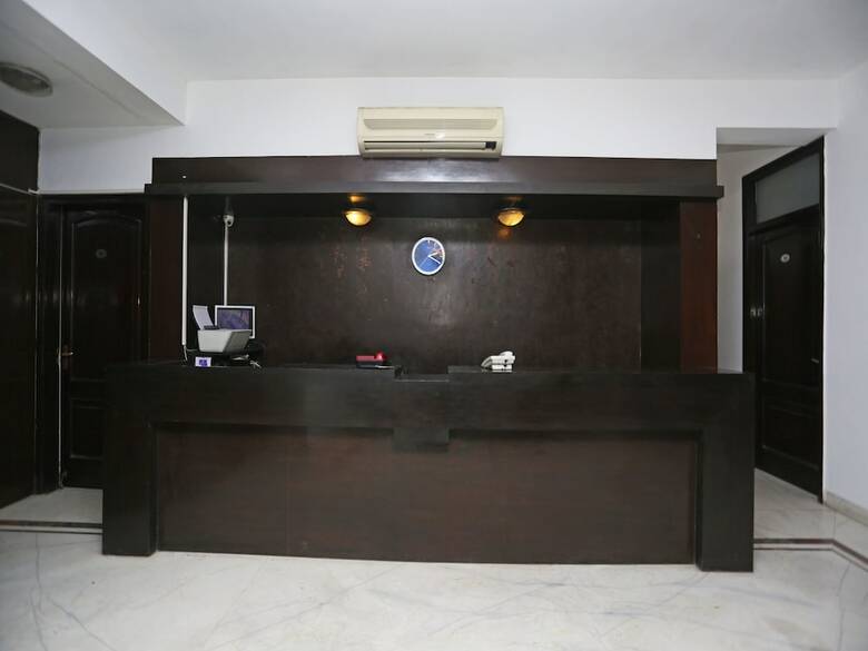 Hotel Oyo 14999 Crossroads Woodbridge