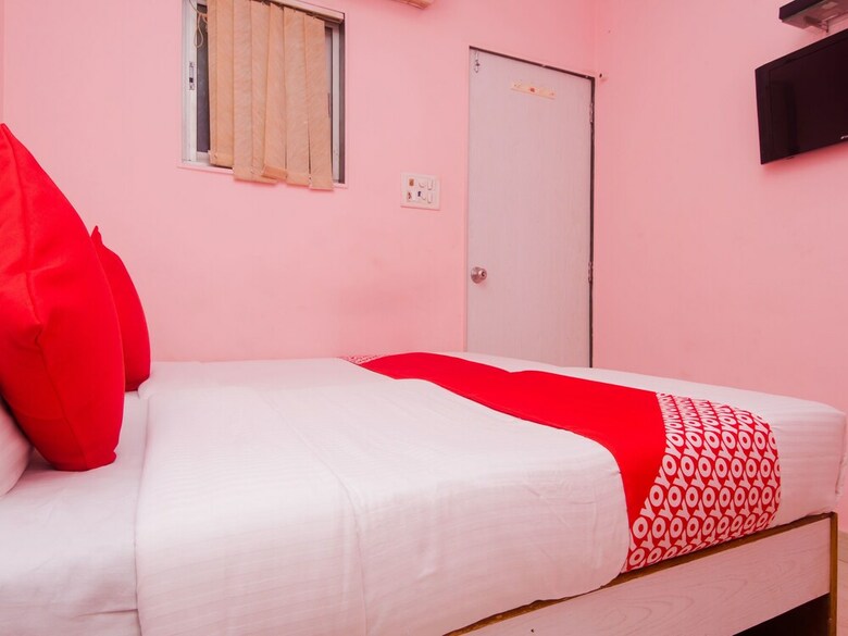 Oyo 13471 Hotel Homestay