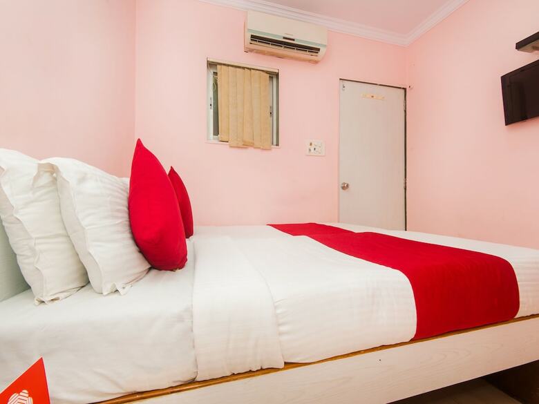 Oyo 13471 Hotel Homestay