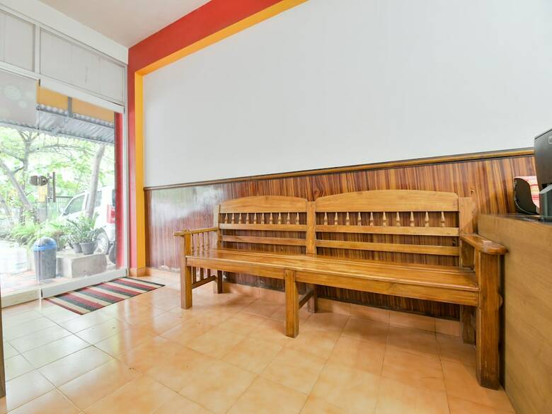 Hotel Oyo 14342 Happy Rooms