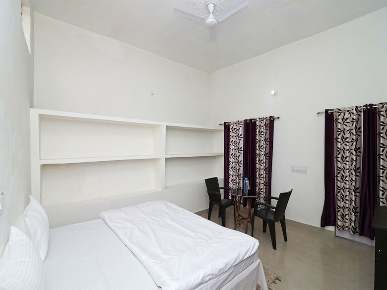 Hotel Oyo 13432 Home Exotic 2bhk Villa Bhimtal