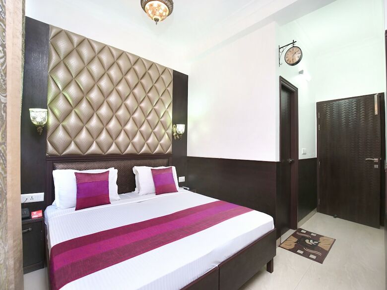 Oyo 15565 Hotel Midtown