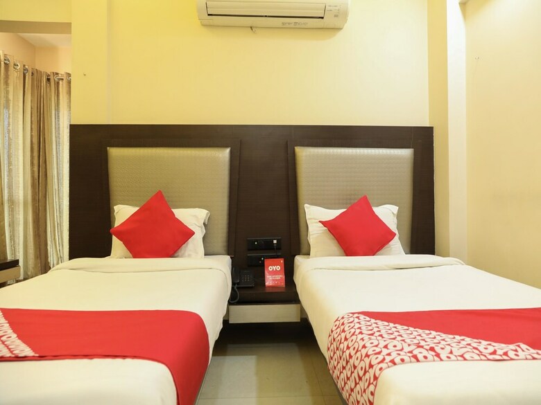 Hotel Oyo 4264 Jog Centre